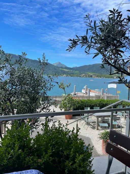 See- Und Bergblick In Bestlage Am Tegernsee Esterno foto