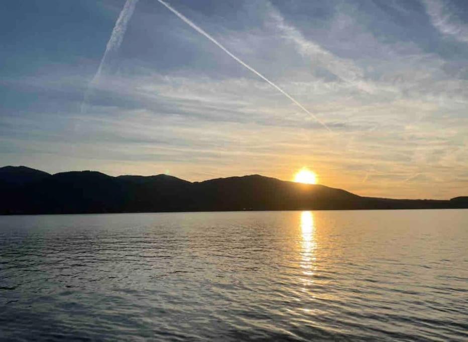 See- Und Bergblick In Bestlage Am Tegernsee Esterno foto